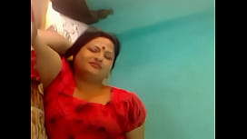 Desi bhabhi pissing photo