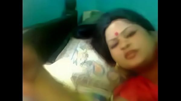 Desi bhabhi pissing photo scene