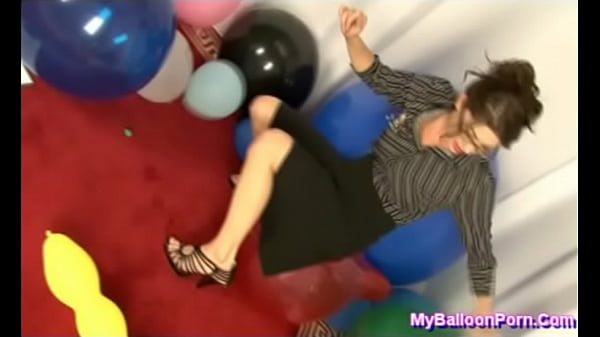 Balloon fetish babes blowing up long balloons scene