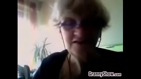 Webcam granny shows her tits scene