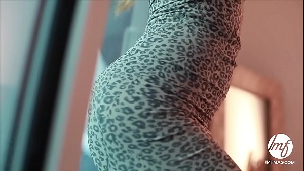 Valeria orsini lesbian ass lick scene