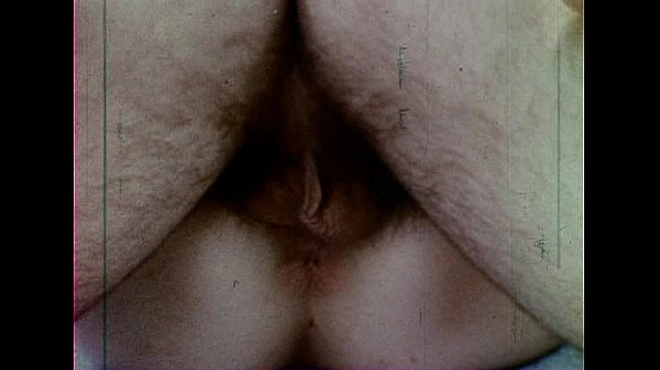 Vintage 70s big cock threesome scene