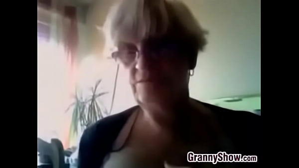 Webcam granny shows her tits scene